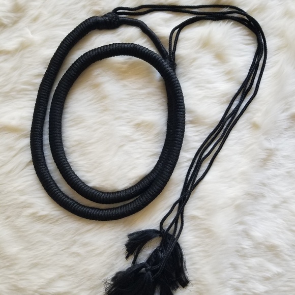 Beautiful Hand Beaded Bellydancing two piece - Picture 6 of 7